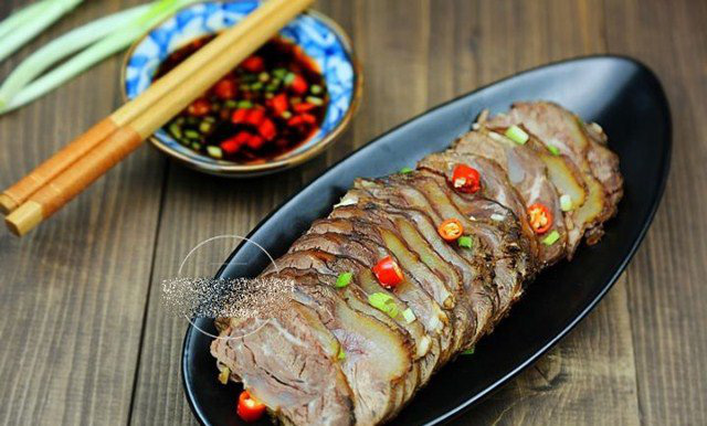 Bắp bò om tương lạ miệng cho cả nhà đổi món, ai cũng xuýt xoa khen ngon - Ảnh 7. Bắp bò om tương lạ miệng cho cả nhà đổi món, ai cũng xuýt xoa khen ngon - Ảnh 7.