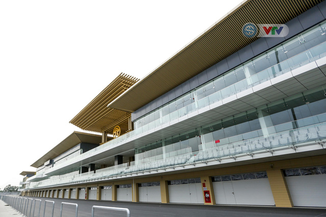 ẢNH: Toàn cảnh trường đua F1 Việt Nam Grand Prix - Ảnh 9.