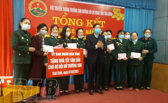 Hội Truyền thống Trường Sơn đường Hồ Ch&iacute; Minh tỉnh Th&aacute;i B&igrave;nh khen thưởng 87 tập thể, c&aacute; nh&acirc;n