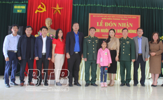 Tổ chức đón nhận "Con nuôi đồn Biên phòng"