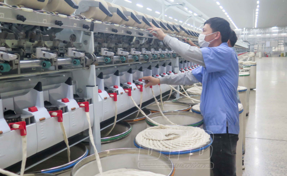 Kiến Xương: Ph&aacute;t triển kinh tế kết hợp chặt chẽ với bảo đảm quốc ph&ograve;ng, an ninh