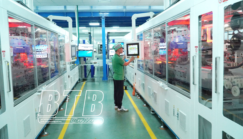 Cộng đồng doanh nghiệp phơi phới niềm tin cất c&aacute;nh