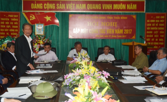 Hội Cựu chiến binh tỉnh gặp mặt cộng t&aacute;c vi&ecirc;n năm 2017