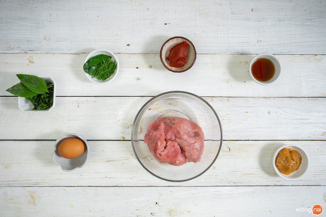 Đừng đi ăn cá viên chiên ngoài đường nữa, tự làm cá viên chiên ăn vừa ngon lại vừa lành hơn nhiều! - Ảnh 1. Đừng đi ăn cá viên chiên ngoài đường nữa, tự làm cá viên chiên ăn vừa ngon lại vừa lành hơn nhiều! - Ảnh 1.