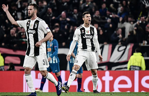 Ronaldo mở tỷ số trận đấu ở giữa hiệp 1