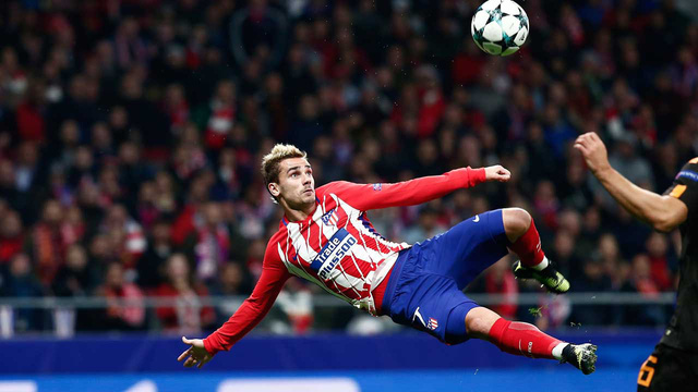 Top 10 tiền đạo xuất sắc nhất thế giới: Ronaldo ngạo nghễ ngôi đầu - Ảnh 5.