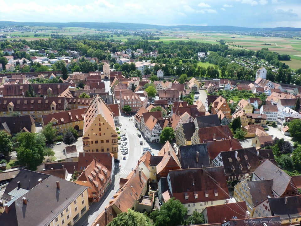 Nơi người dân sống trên 72.000 tấn kim cương - Hình 4