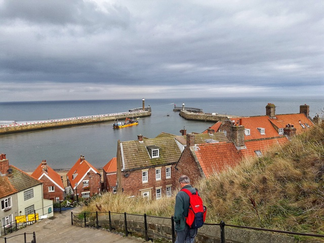 Vì sao bạn nên tới thăm thị trấn nhỏ xinh Whitby ít nhất một lần? - 4