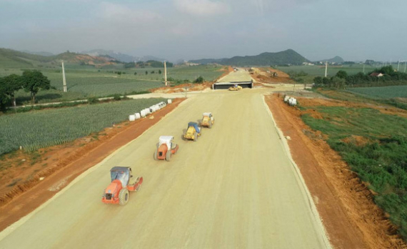 26 dự &aacute;n giao th&ocirc;ng sẽ kh&aacute;nh th&agrave;nh trong năm nay