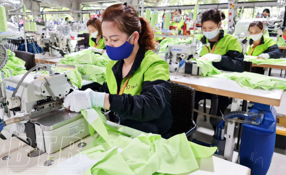 Điểm s&aacute;ng c&ocirc;ng t&aacute;c đo&agrave;n trong doanh nghiệp