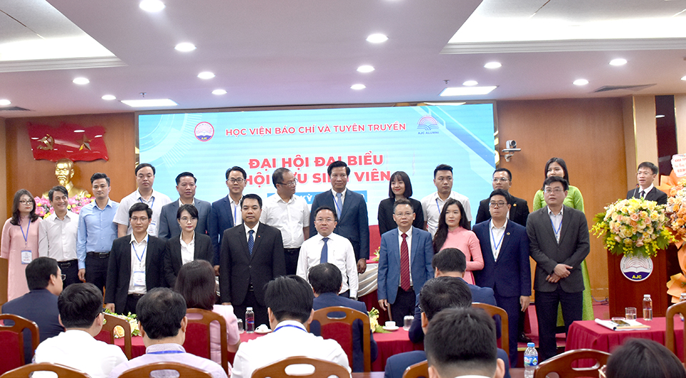 Description: https://ajc.hcma.vn/Uploaded/images/ajc_quantri4/Nghi%C3%AAm/2024/30-3-2024/18T.jpg