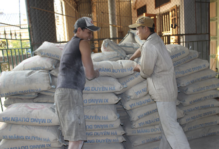 Phấn đấu ho&agrave;n th&agrave;nh 3 ti&ecirc;u ch&iacute; n&ocirc;ng th&ocirc;n mới năm 2014