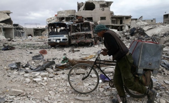 Trump dọa đ&aacute;p trả Syria trong 48 giờ