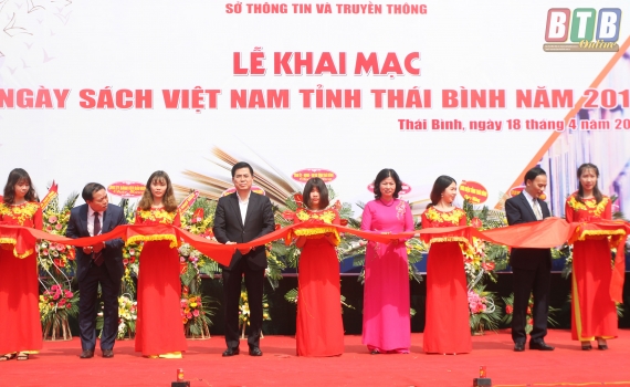 Khai mạc ng&agrave;y S&aacute;ch Việt Nam tỉnh Th&aacute;i B&igrave;nh năm 2018