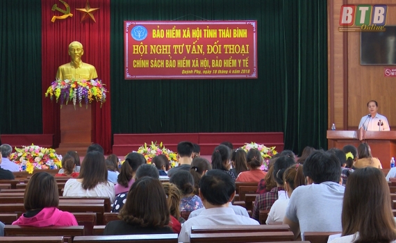 Quỳnh Phụ tổ chức hội nghị tư vấn, đối thoại ch&iacute;nh s&aacute;ch bảo hiểm x&atilde; hội, bảo hiểm y tế