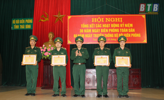Bộ đội Bi&ecirc;n ph&ograve;ng Th&aacute;i B&igrave;nh tổng kết c&aacute;c hoạt động kỷ niệm 30 năm ng&agrave;y Bi&ecirc;n ph&ograve;ng to&agrave;n d&acirc;n v&agrave; 60 năm ng&agrave;y Truyền thống BĐBP