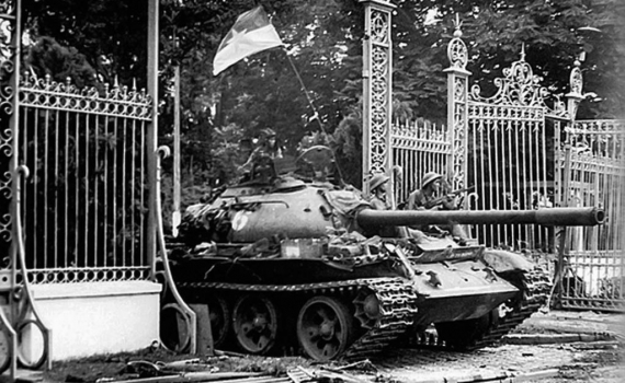 Phát huy khí thế cách mạng tiến công trong thời kỳ mới