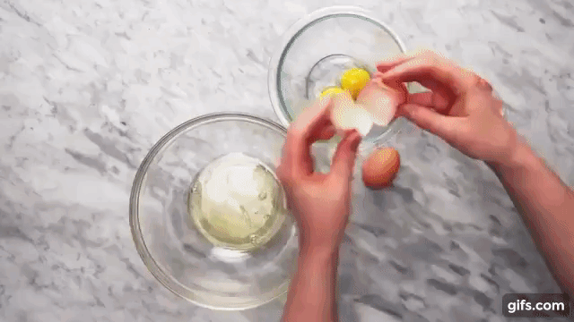 Trứng bọt biển mềm mịn 