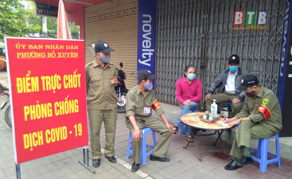 Tổ tự quản ph&ograve;ng, chống dịch Covid-19: Chốt ngăn chặn dịch tin cậy của người d&acirc;n