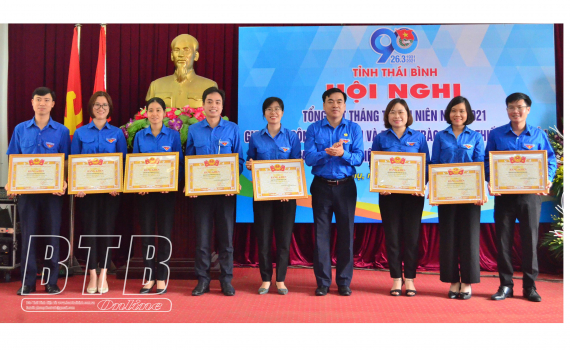 Tổng kết th&aacute;ng thanh ni&ecirc;n năm 2021