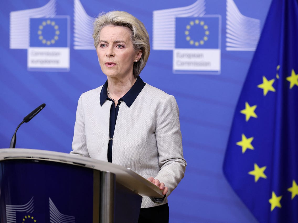 West Targets Russia's Wealthiest by Limiting 'Golden Passports'