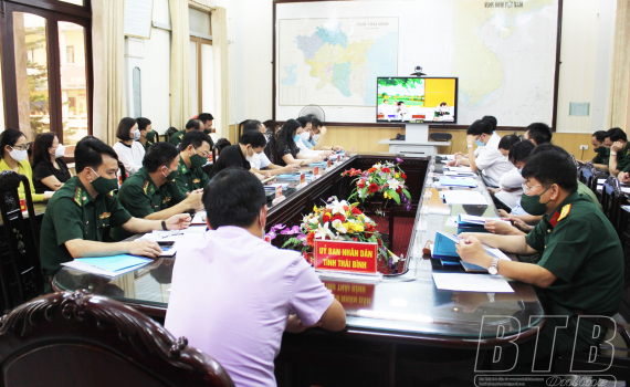 Bộ Quốc ph&ograve;ng tập huấn Luật Bi&ecirc;n ph&ograve;ng  Việt Nam