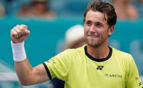 Casper Ruud vào chung kết giải quần vợt Miami mở rộng