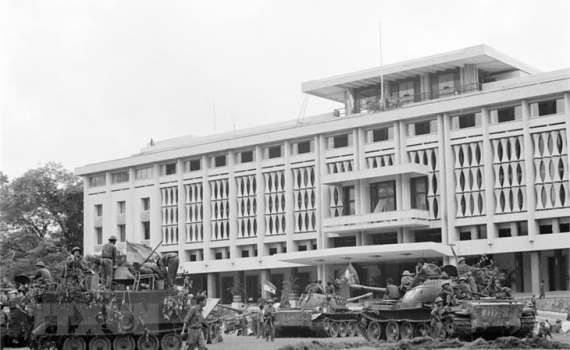 Những gi&aacute; trị của Đại thắng lịch sử m&ugrave;a Xu&acirc;n 1975 m&atilde;i m&atilde;i bất diệt!