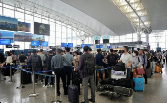 S&acirc;n bay Nội B&agrave;i n&acirc;ng mức kiểm so&aacute;t an ninh h&agrave;ng kh&ocirc;ng