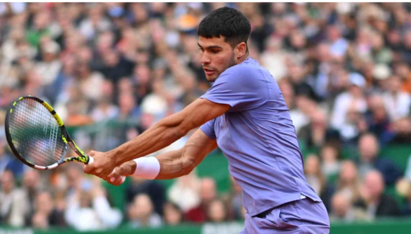 Carlos Alcaraz lần đầu v&agrave;o b&aacute;n kết Monte Carlo Masters