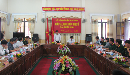 Hội đồng L&yacute; luận Trung ương khảo s&aacute;t, nghi&ecirc;n cứu thực tế tại tỉnh ta