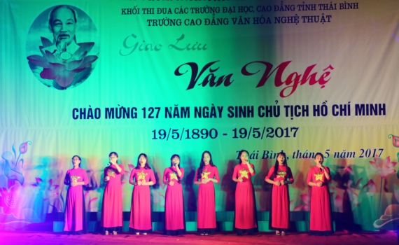 Chương tr&igrave;nh giao lưu văn nghệ khối 6 trường đại học, cao đẳng kỷ niệm 127 năm ng&agrave;y sinh Chủ tịch Hồ Ch&iacute; Minh 