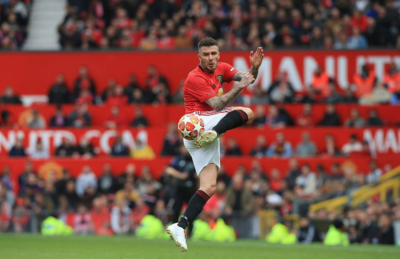 Beckham rực sáng, huyền thoại MU 1999 đại thắng 5-0 Bayern