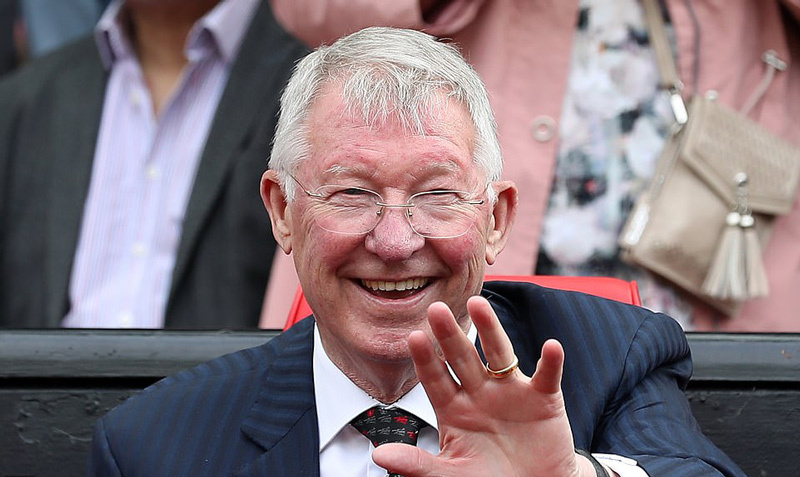 Beckham rực sáng, huyền thoại MU 1999 đại thắng 5-0 Bayern