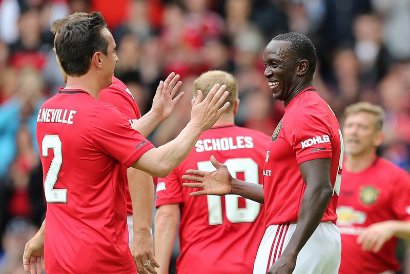 Beckham rực sáng, huyền thoại MU 1999 đại thắng 5-0 Bayern