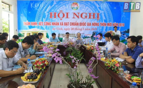 Thẩm định x&atilde; n&ocirc;ng th&ocirc;n mới tại huyện Quỳnh Phụ