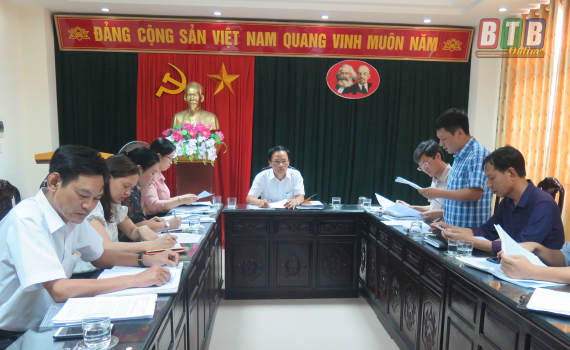 Kiểm tra c&ocirc;ng t&aacute;c thực hiện hỗ trợ người d&acirc;n gặp kh&oacute; khăn do đại dịch Covid-19 tại Kiến Xương