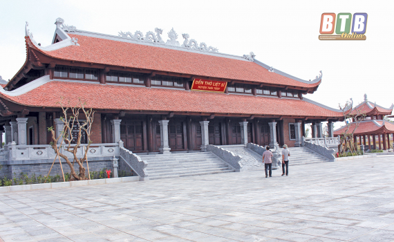 Th&aacute;i Thụy khắc ghi c&ocirc;ng ơn c&aacute;c anh h&ugrave;ng liệt sĩ