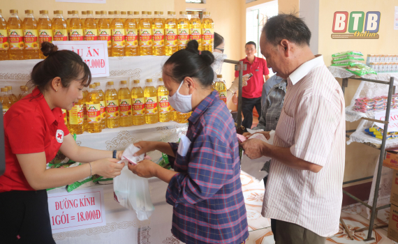 Triển khai m&ocirc; h&igrave;nh chợ nh&acirc;n đạo tại 2 huyện Th&aacute;i Thụy v&agrave; Tiền Hải