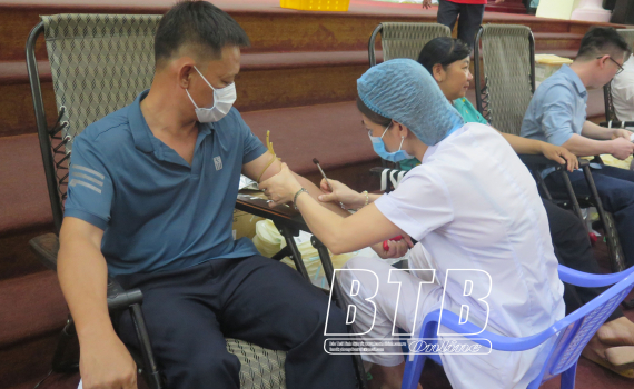 Kiến Xương: Thu 275 đơn vị m&aacute;u trong ng&agrave;y hội hiến m&aacute;u t&igrave;nh nguyện