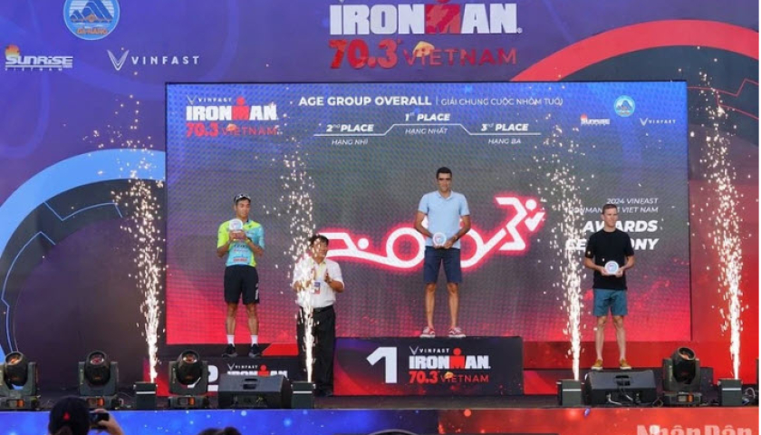 IRONMAN 70.3 Việt Nam: Fabien Celeste v&agrave; Ana Garcia Rodas gi&agrave;nh chiến thắng