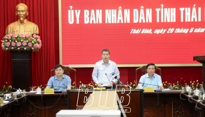 Tập trung triển khai thực hiện quyết liệt c&aacute;c nhiệm vụ trọng t&acirc;m ph&aacute;t triển kinh tế - x&atilde; hội