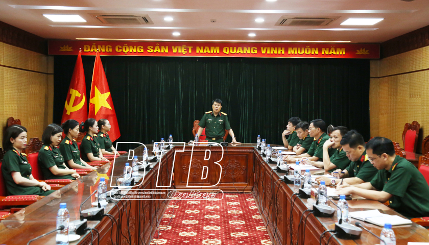 Th&aacute;i B&igrave;nh c&oacute; 11 sĩ quan, qu&acirc;n nh&acirc;n chuy&ecirc;n nghiệp tham gia diễu binh, diễu h&agrave;nh kỷ niệm 80 năm Quốc kh&aacute;nh