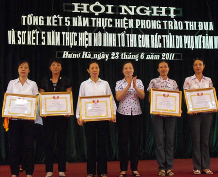 Khen thưởng 22 tập thể, c&aacute; nh&acirc;n xuất sắc phong tr&agrave;o thi đua 