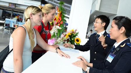 Th&ecirc;m cửa khẩu ho&agrave;n thuế GTGT cho người nước ngo&agrave;i