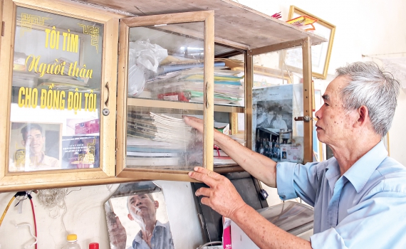 Hơn 20 năm  đi t&igrave;m h&agrave;i cốt đồng đội