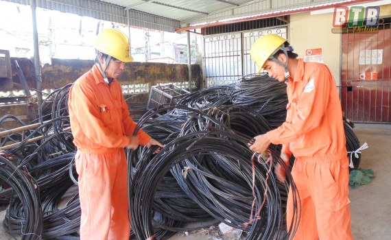 Chung tay tiết kiệm điện