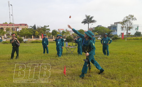 Vũ Thư: Hội thao trung đội d&acirc;n qu&acirc;n cơ động năm 2022