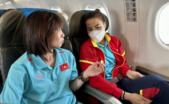 ĐT nữ Việt Nam trở lại Frankfurt, chuẩn bị giao hữu ĐT nữ Đức