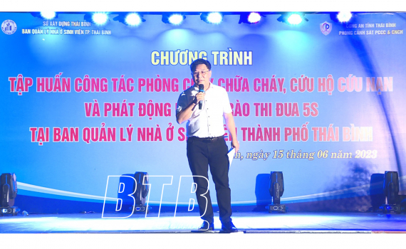  Tập huấn c&ocirc;ng t&aacute;c ph&ograve;ng ch&aacute;y, chữa ch&aacute;y v&agrave; cứu nạn, cứu hộ tại khu nh&agrave; ở sinh vi&ecirc;n